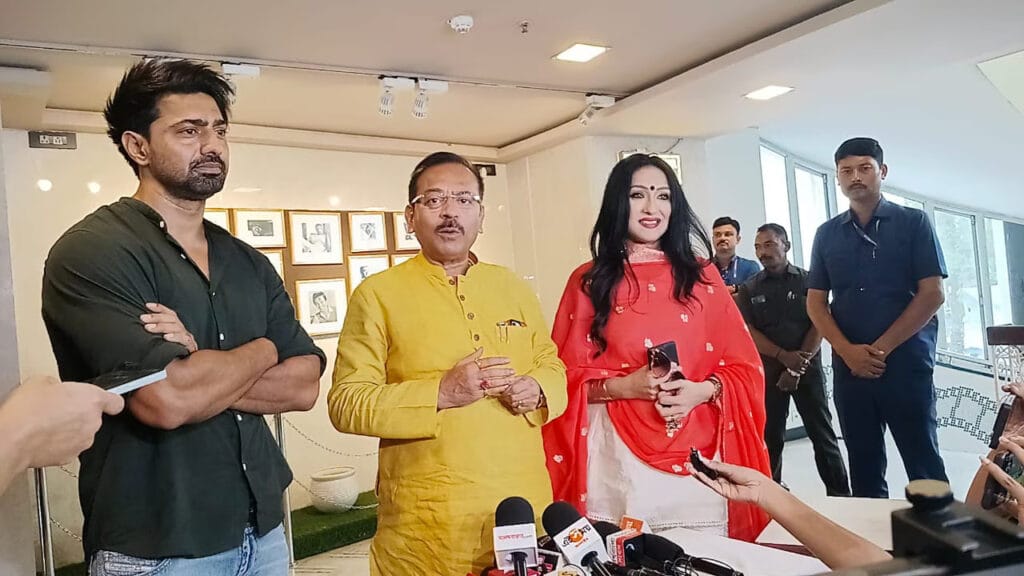 বাংলা ছবির জয়যাত্রা: রাজ্যের সব হলে প্রাইম টাইমে বাধ্যতামূলক বাংলা শো, খুশি টলিপাড়া