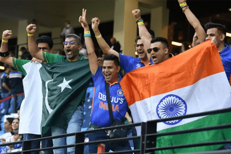ভারত ও পাকিস্তানের ক্রিকেট দ্বৈরথের প্রতীকী ছবি