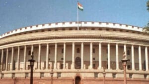 ভারতীয় সংসদ ভবনে সংবিধান সংশোধনী বিল নিয়ে আলোচনা চলছে