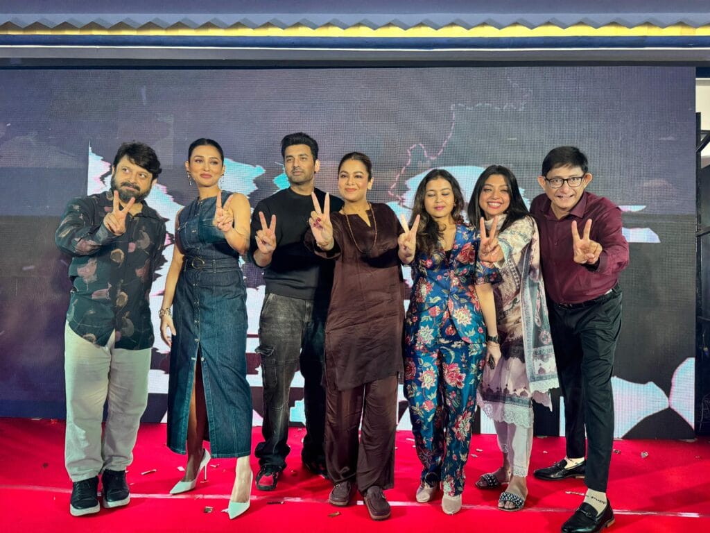 উইন্ডোজ ও জঙ্গলী মিউজিক সেলিব্রেশন নাইট কলকাতা দ্য পার্কে আয়োজিত