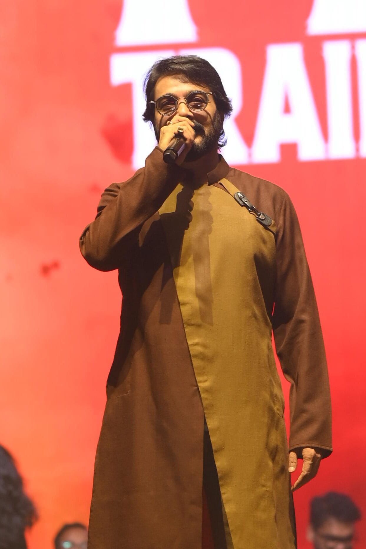 দেব ও প্রসেনজিৎ চট্টোপাধ্যায় রঘু ডাকাত ট্রেলার লঞ্চ অনুষ্ঠানে