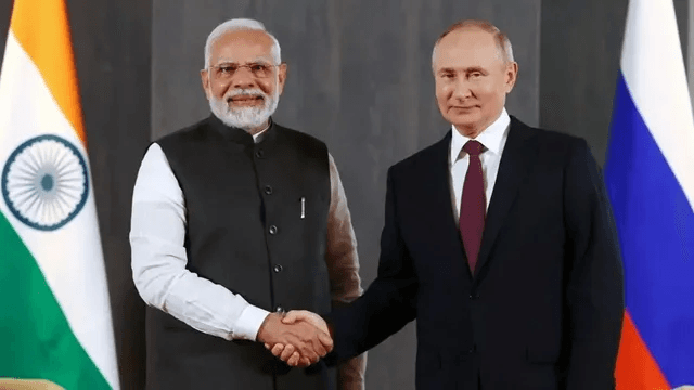 SCO 2025 এ ভারত-রাশিয়া দ্বিপাক্ষিক বৈঠকের দৃশ্য