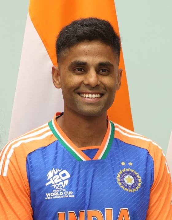 https://upload.wikimedia.org/wikipedia/commons/b/b7/Suryakumar_Yadav_in_PMO_New_Delhi.jpg